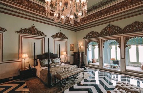 Udaipur Hotel | Taj Lake Palace