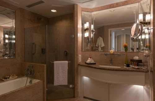 Bandra West Hotel | Taj Lands End