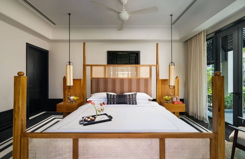 Kolkata Hotel | Taj Taal Kutir