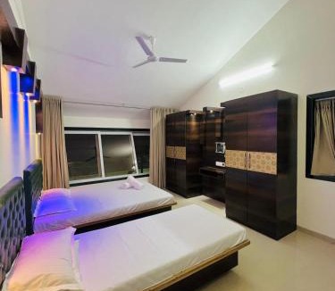 Arsiwalla Villa Villa | Taj Villa with free Wifi