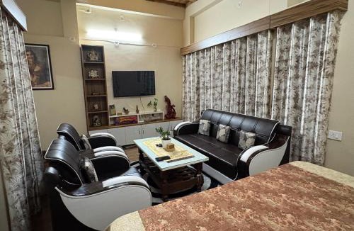 Champawat Cabin | Tapas