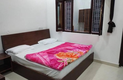 Kharsali Hotel | Tapovan ganga view