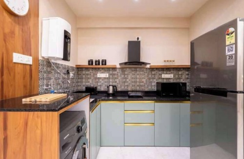 Sainagar Hotel | Tarashi homes