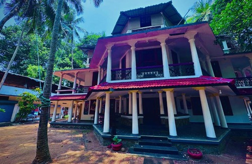 Kozhikode House | Tasara , an Inspiring Artistic Home