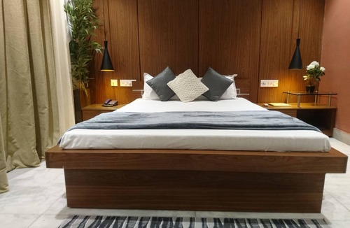 Kolkata Hotel | Tatvam Residency