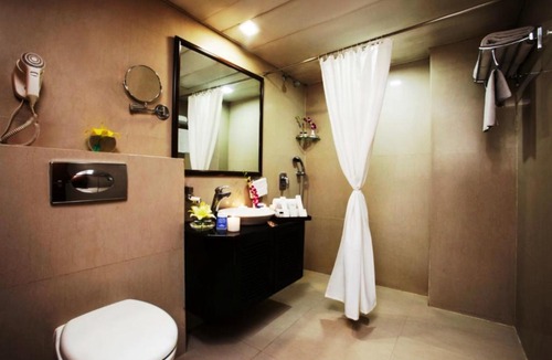 Mahipalpur Hotel | Taurus Sarovar Portico