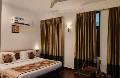 DLF City House | Tavisha Villa Golf Course MG Road