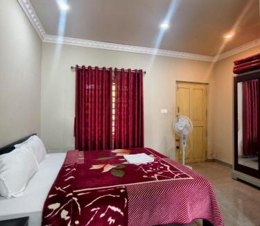 Elappara Villa | Tea Garden Cottage