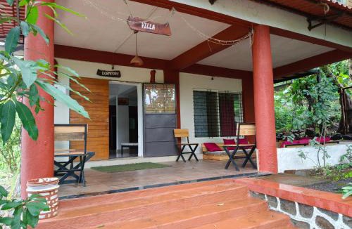Ambavna House | teak trail