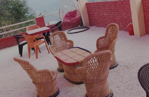 Smanora Range Hotel | Terrace cafe and restro and rooms