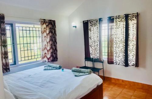 Kandal Villa | Teyt's White Home - 3 bedroom Villa
