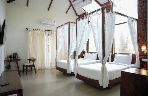 Kushalnagar Hotel | TGI Redolent Resort & Spa