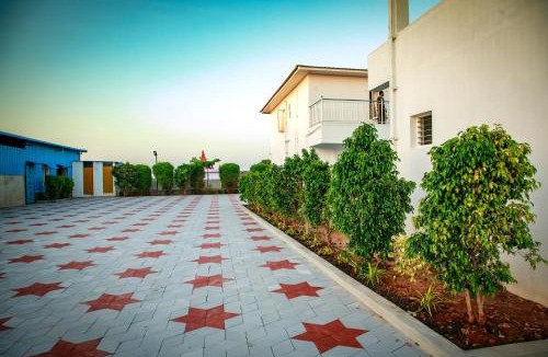 Tiruchendur Resort | Thai Beach Resort