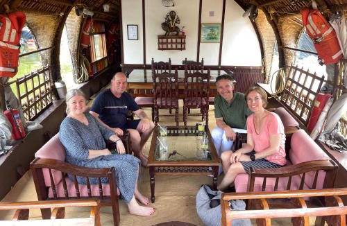 Mullakkal Boat Rental | Thara's Houseboat