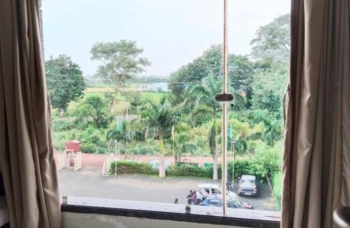 Itarsi Hotel | The Aanandam Hotel Resort