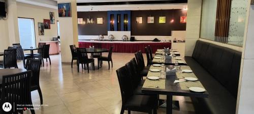 Wagholi Hotel | The Altruist Wagholi Hotel