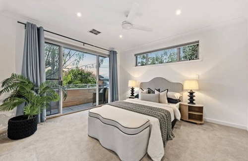 Henley Beach South Resort | The Anchorage on Henley