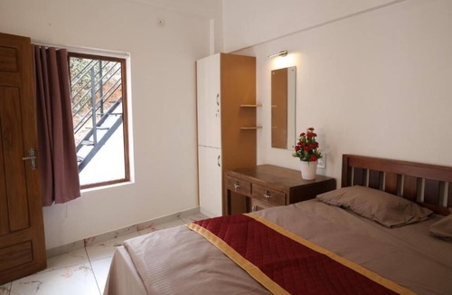 Thankamony part Hotel | The Avis Resort and Homestay