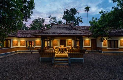 Mankombu Villa | The Backwater Heritage -Unwind on tranquil Alleppey backwaters