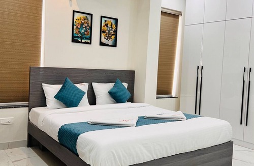 Madhapur Bed & Breakfast | The Balcony Suites
