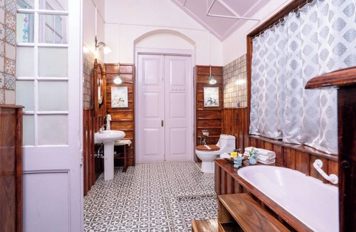 Neora Resort | The Baradighi Bungalow - A Heritage Tea Resort