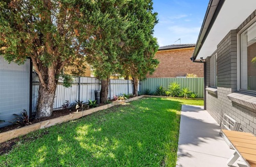 Nelson Bay Villa | The Bayhaven- spacious pet friendly villa with boat parking.