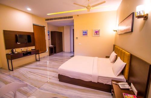 Abu Road Hotel | The Bhagwati Resort