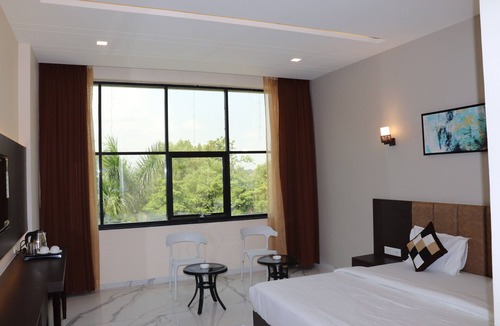 Abu Road Hotel | The Bhagwati Resort