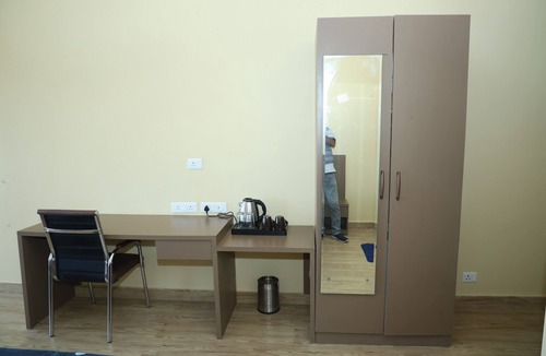 Kaul Villa | The Blissful Trails 3BR Home 2 in Satkhol by Homeyhuts