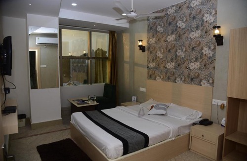 Cuttack Hotel | The Blue Lagoon Hotel Premium