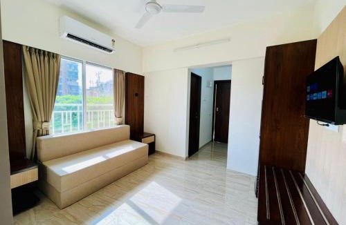 Malad West Hotel | THE BNB STAY - MALAD WEST by Arch Hospitality Services