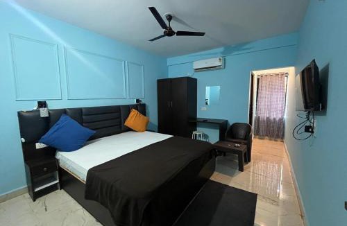Arambol Hotel | The Boss House