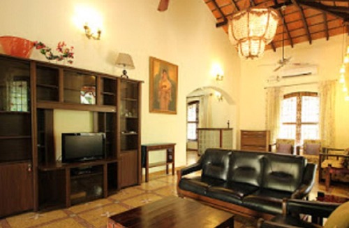 Corlim House | The Bougainvilla Stay, Goa -3 bhk Portuguese styled fully furnished villa
