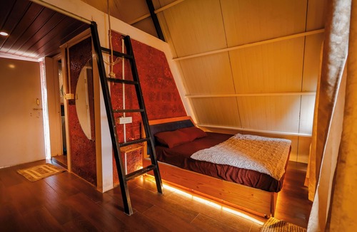 Samse Hotel | The Breeze Resort