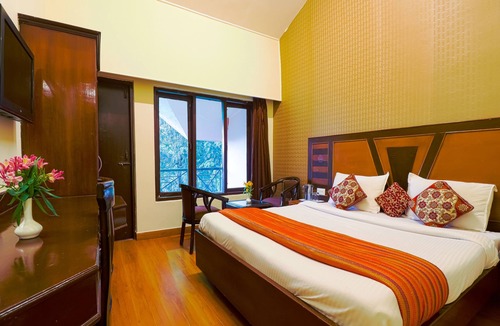 Thalayathimund Hotel | The Byke Sunshine Grand