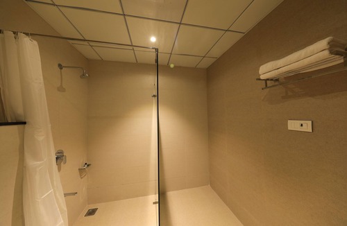 Junagadh Hotel | The Byke Suraj Club