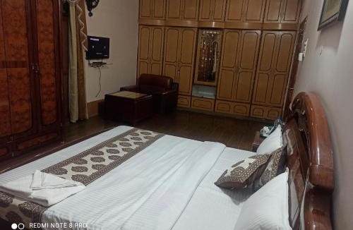 Ranchi House | The Candy Suites