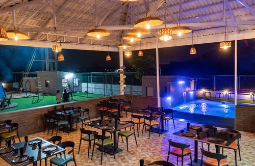 Lonavala Villa | The Capella's Aura 8BHK Pvt Pool Villa - Lakhani Estates