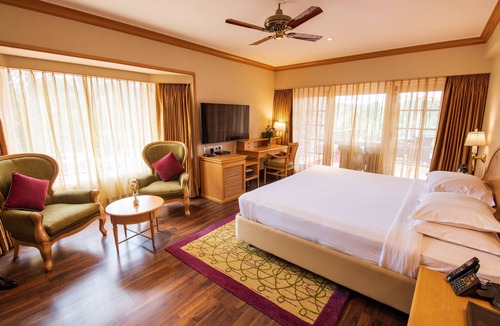 Kodaikanal Resort | The Carlton