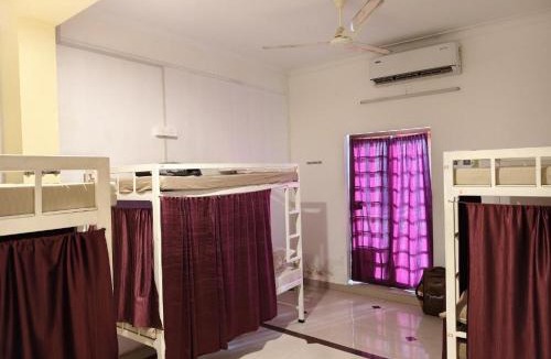 Fort Kochi Hostel | The Cave house hostel
