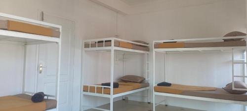 Fort Kochi Hostel | The Cave house hostel