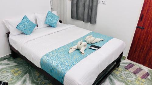 Kalapettai House | The Chalet - Cozy Villa with Mini Pool, near Eden Blue Flag Beach, Pondicherry - BMC