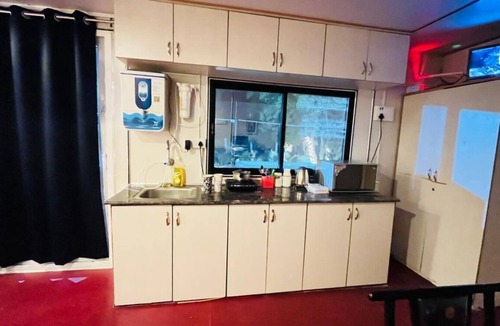 Hindupur House | The Cozy Corner | Farm Stay | Pet Friendly Destination