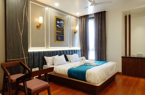 Pratapgarh Hotel | The Crown Leela