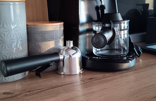 Giroc Apartment | The David home apartment is warm, welcoming, clean and prepared for your comfort