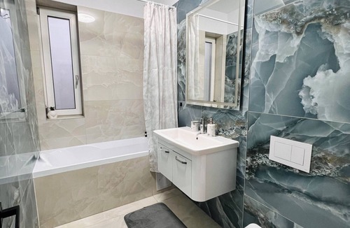 Giroc Apartment | The David home apartment is warm, welcoming, clean and prepared for your comfort