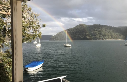 Cottage Point Cottage | The Deckhouse, Cottage Point. Waterfront Adults Retreat.