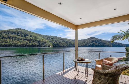 Cottage Point Cottage | The Deckhouse, Cottage Point. Waterfront Adults Retreat.