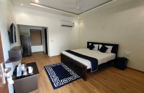 Ahmedgadh Hotel | The Desert Den - Little Rann of Kutch