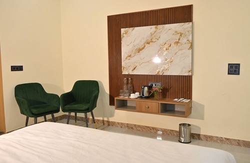 Mahwah Hotel | The Dollar Hotel & Resort